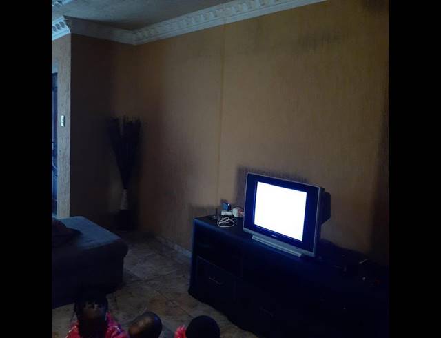 4 BEDROOM HOUSE FOR SALE IN STRETFORD